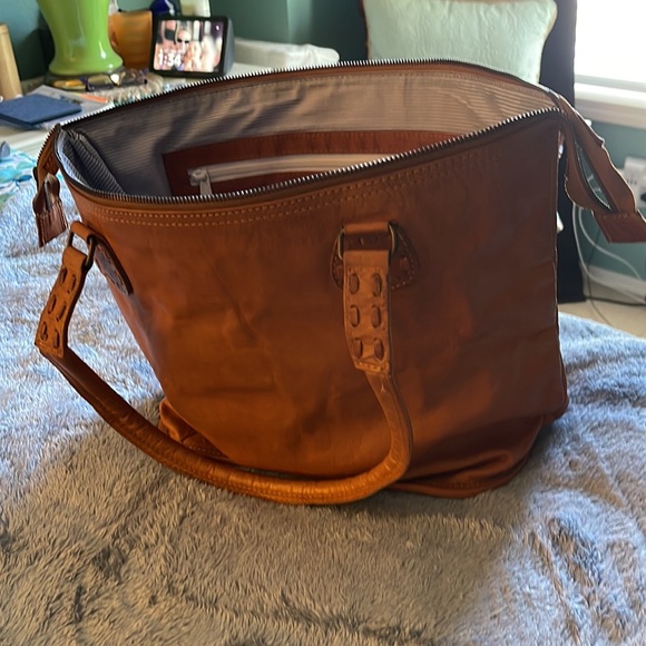 Leather NOONDAY BAG. - Picture 3 of 9